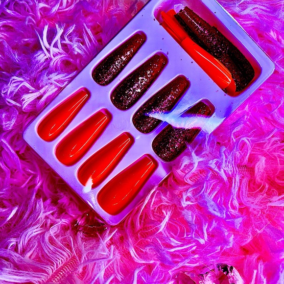 Sunset Desire - Picture 1 of 2